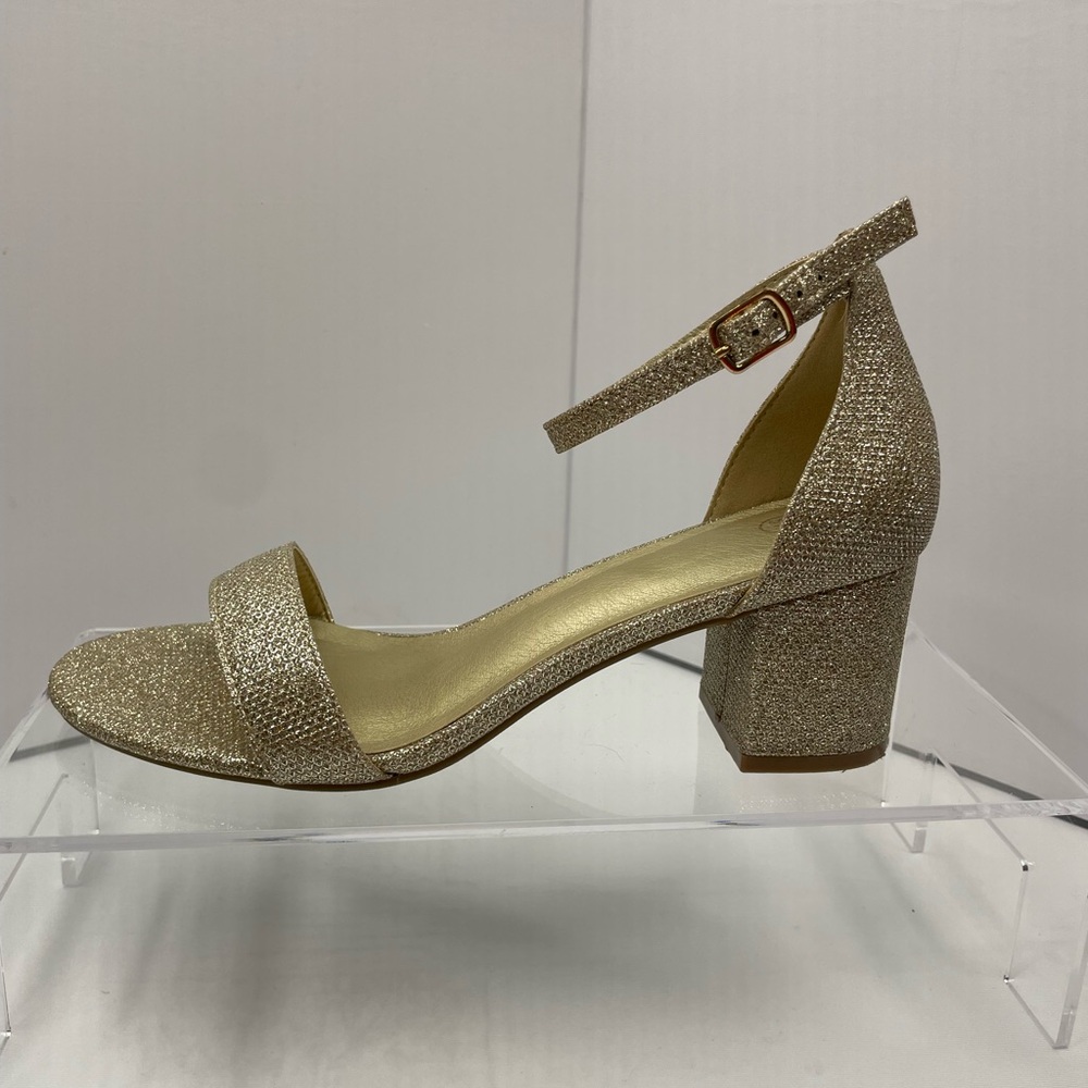 Elegant Gold Block Heel Sandals‎